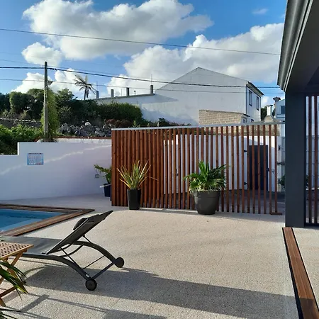 Quarto em Acomodações Particulares Espaço Roteiro De Mimos Açores
